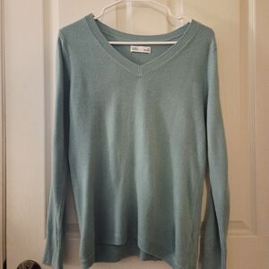 Croft & Barrow Island Teal Extra Soft V-Neck Sweater